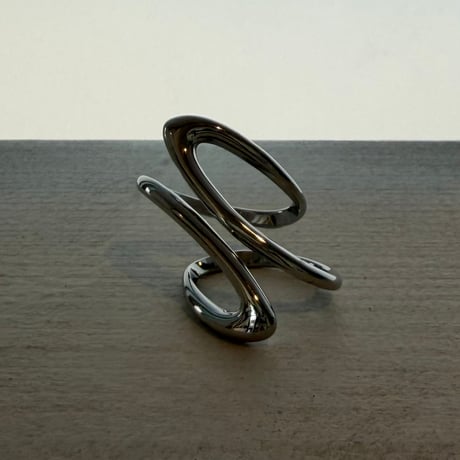 2604RG0781 / Asymmetry twist ring（Silver）
