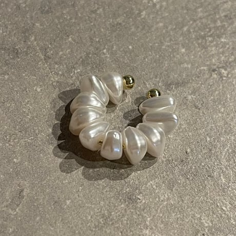 2505EC024 / Circle Pearl Earcuff（Pearl）
