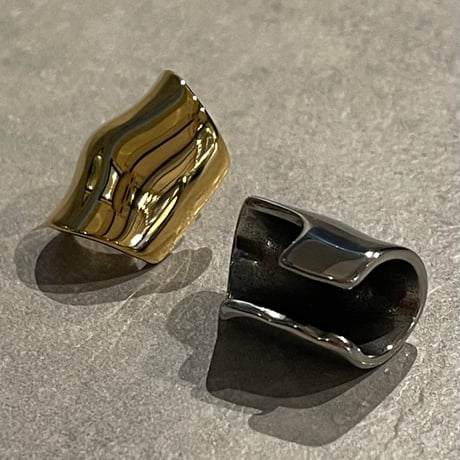 2502EC017 / Craft long design Ear Cuff（Gold）
