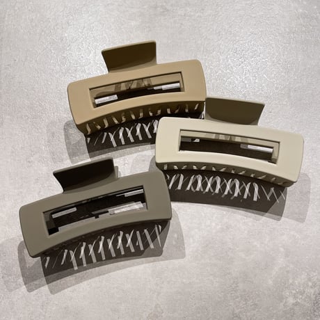 2305HA0026 / Square color Hair clip（Wine red）