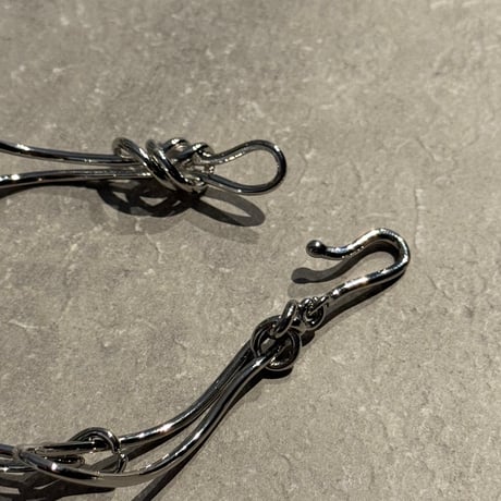 2504BR0081/ Knot wave bracelet（silver)