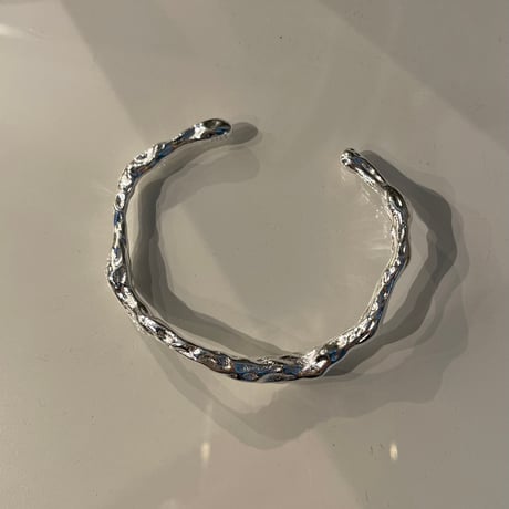 2401BR018 / Craft wave irregular bangle（Silver）