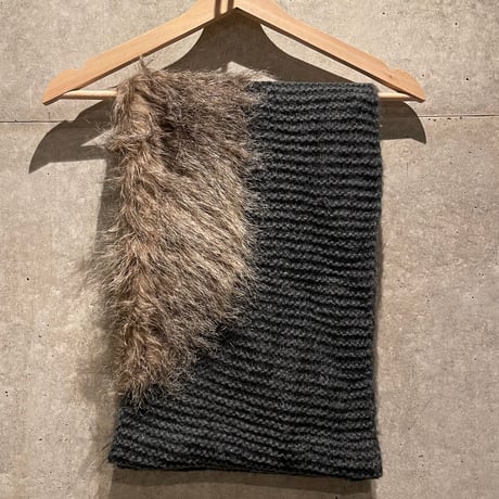 2411GS023(S)/ Knit fur Stall (Gray)