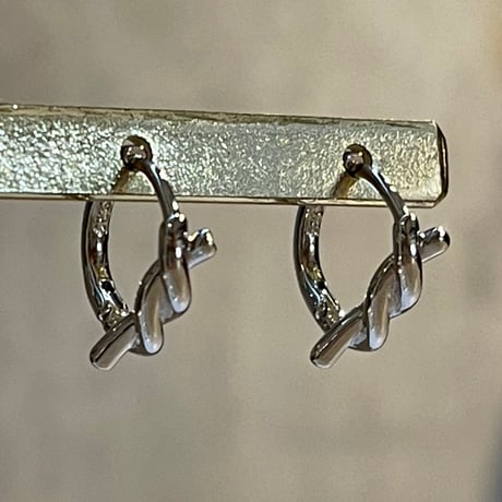 2503PR0763 / Mini knot hoop Pierce（Silver）