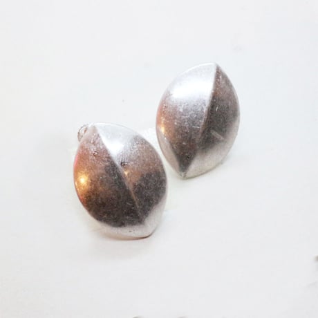 Almond type Earrings（SILVER） /  ER-026