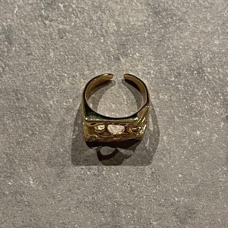 2403RG0428 / Square pit ring（Gold）