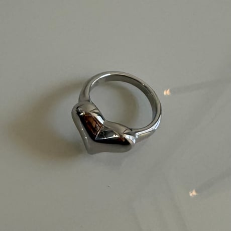 2604RG0758 / Heart motif ring（Silver）