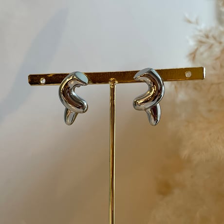 2311PR0605 / Volume twist Pierce（Silver）