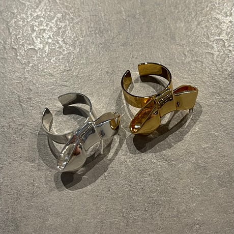 2405RG0472 / Ribbon motif ring（Gold）