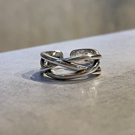 2506RG0641 / Wave cross line ring（Silver）
