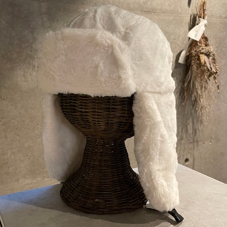 2410HW0057(S)/ Flight fur cap（White）