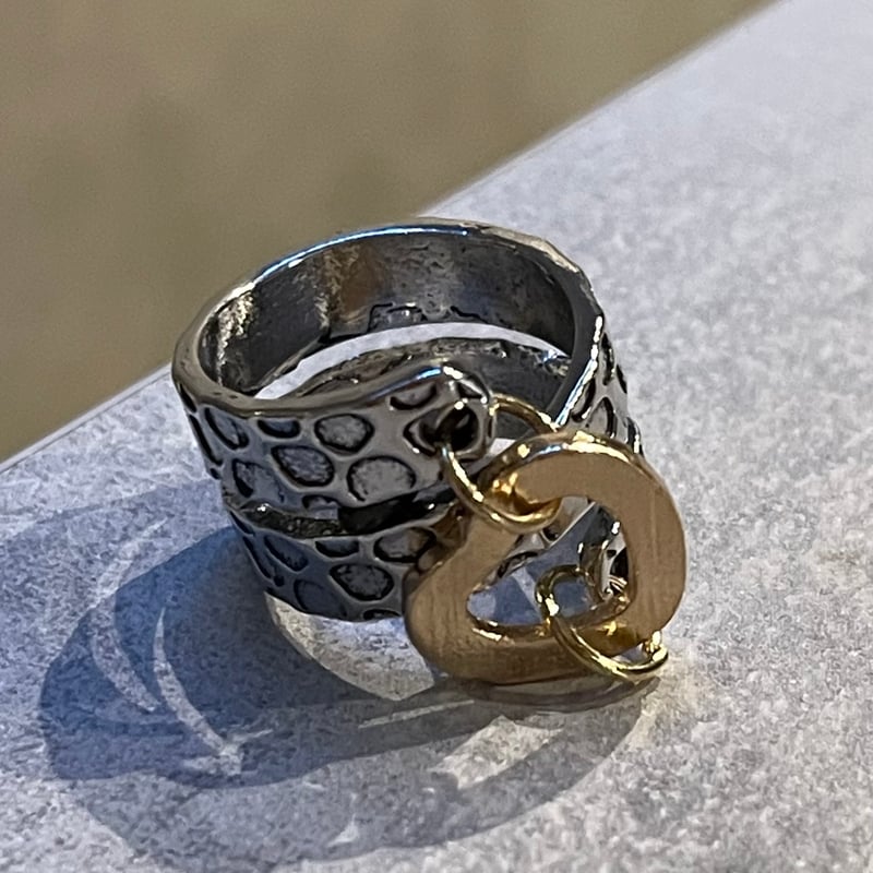 2512RG0720 / Helix Heart charm ring（Silver） | C