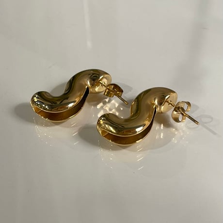 2403PR0662 / S curve design Pierce（Gold）