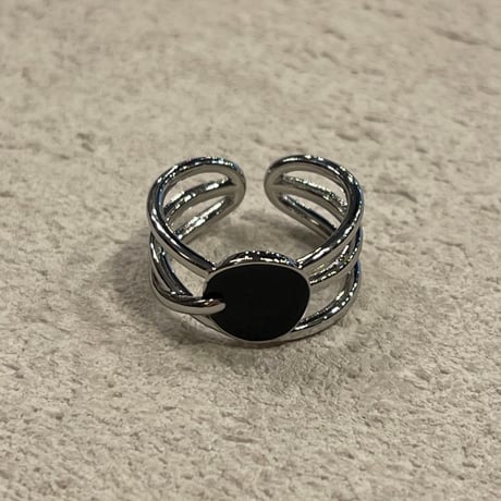 2404RG0462 / Black point layer line ring（Silver）