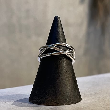 2506RG0641 / Wave cross line ring（Silver）