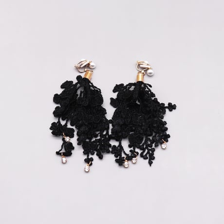 Hanging  Tassel  Flower Lace Earrings（Black） /  2112_ER091
