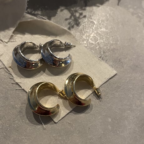2301_PR0546 / Solid hoop Pierce （GOLD）