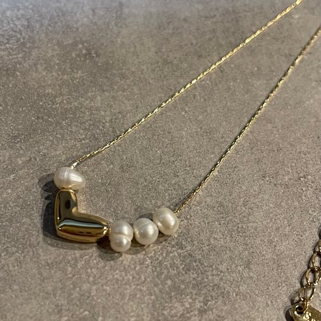 2506NC0343 / Heart pearl slide Necklace（Gold）