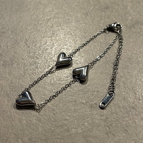 2503BR0073 /  Heart motif Bracelet（Silver）