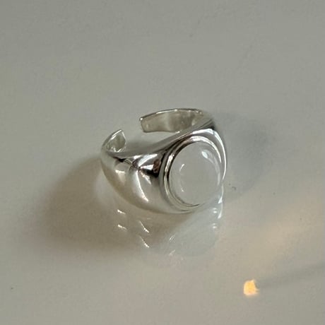 2603RG0751 / White oval stone ring（Silver）