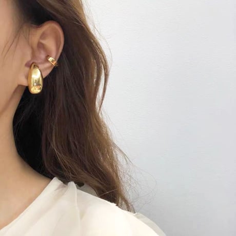 Distortion  Water  Drop  Glossy  Earcuff （Gold） / EC044