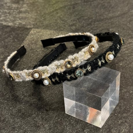 2409HA0077 / Pearl stone embroidery headband（Black）