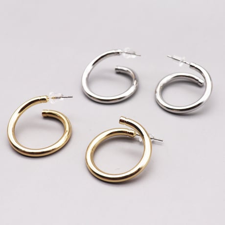 Metal Twist Hoop Design Pierce（Gold） / 2109_PR0249