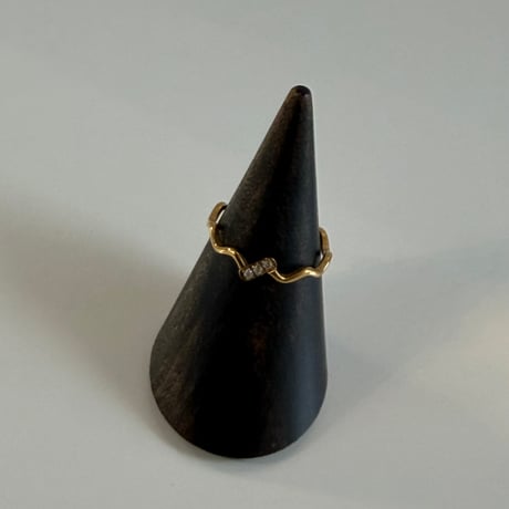 2603RG0752 / Stone wave ring（Gold）