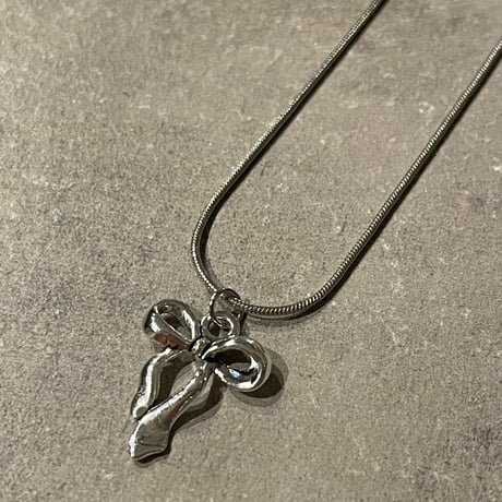 2412NC0283 / Snake chain ribbon motif Necklace（Silver）