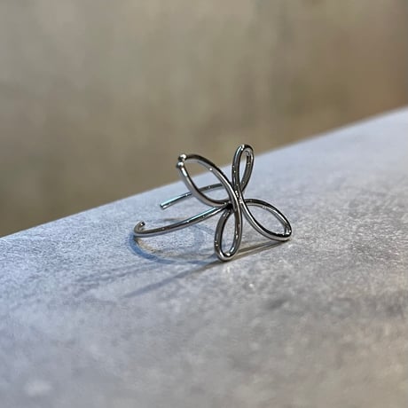 2601RG0731 / Wire flower ring（Silver）