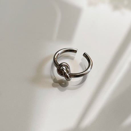Metal Knot Twisted ring （Silver）   /  2201_RG0164