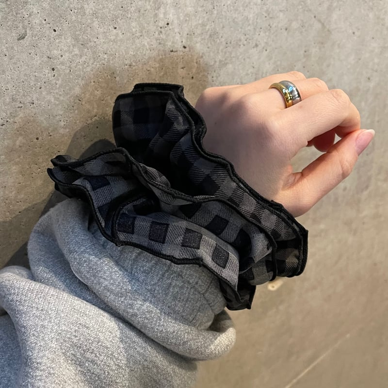 2512HA0077（S）/ Check Frill Hair rubber（Black） |