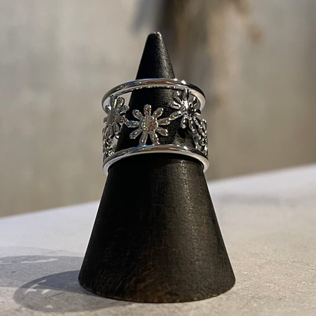 2506RG0651 / Flower design ring（Silver）