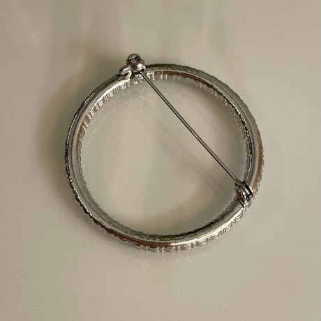 2403OT002 / Circle stone brooch（Silver）