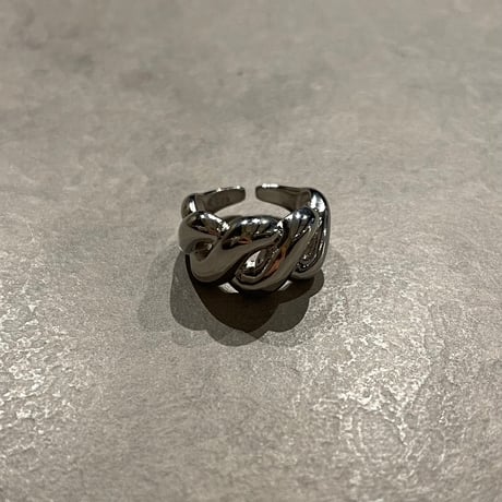 2311RG0325 / volume twist ring（Silver）