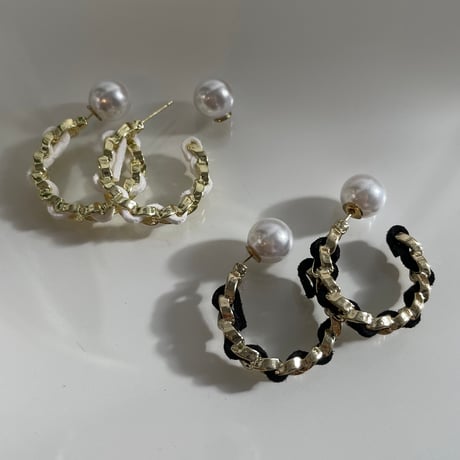 2311PR0617 / Chain combination pearl hoop Pierce（Black）