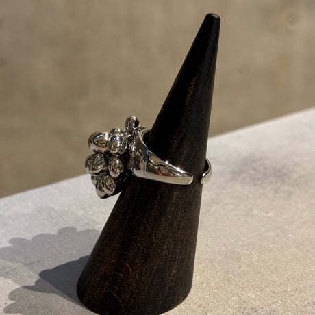 2411RG0547 / Heart ball design ring（Silver）