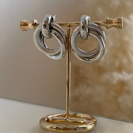 2401PR0644 / Double circle twist Pierce（Silver）