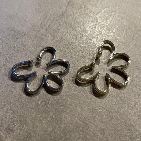2601EC036 / Flower shape Earcuff（Silver）