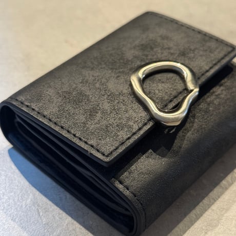 2509GS040(S)/ Point Tri-fold Wallet（Black)
