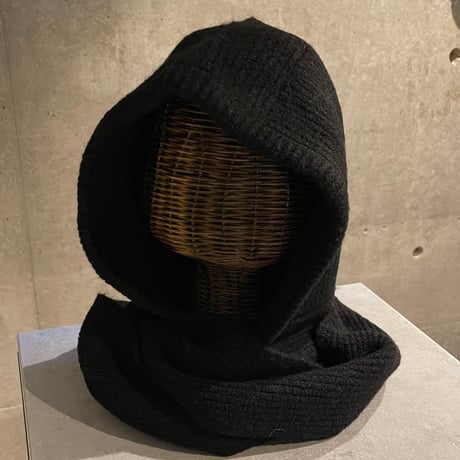 2512HW056(S)/ Hoodie muffler（Black）