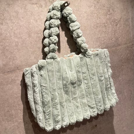 2511BG044(S) / Fur Tote bag (Green)
