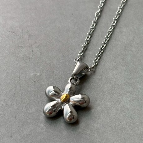 2605NC0387 / Flower motif Necklace（Silver）