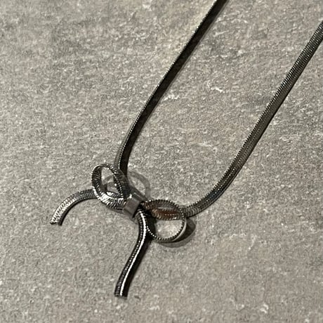 2412NC0281 / Herringbone Ribbon Choker（Silver）