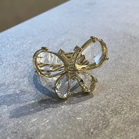 2601RG0728 / Clear butterfly motif ring（Gold）
