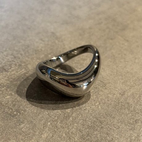 2412RG0551 / volume  curve ring（Silver）