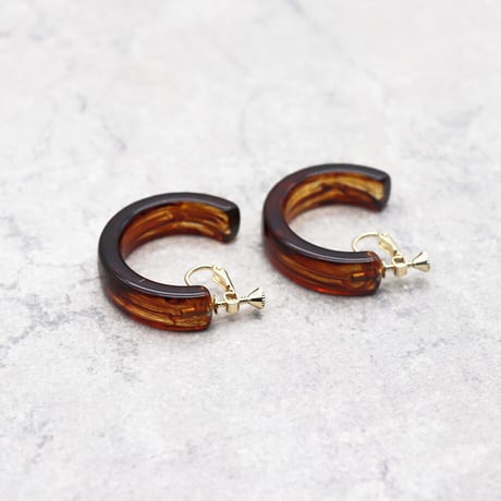 Acrylic Ear Hoop Clips L Earrings（Marble Brown） /  2102_ER041
