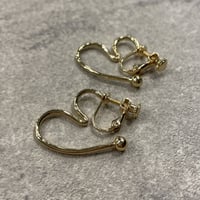 2302_ER0139／Heart Motif Hoop Clip Earings（Gold）