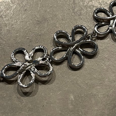 2505NC0338 / Big Flower motif metal choker（Silver）