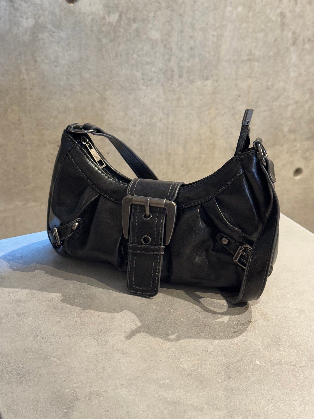 calin ショルダーバッグ　黒 2507GS034(S)/ Mini Shoulder Bag （Black) | Calin